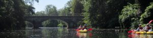 Camping La Dordogne Verte : Canoe Riviere Pont