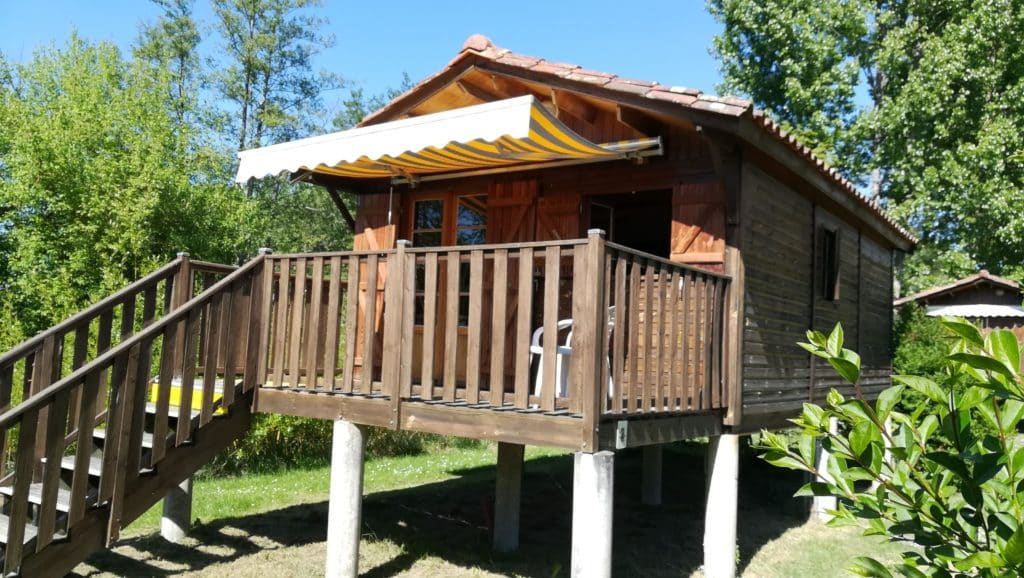 Chalet sur pilotis Standard 30m² (3 chambres) + Terrasse
