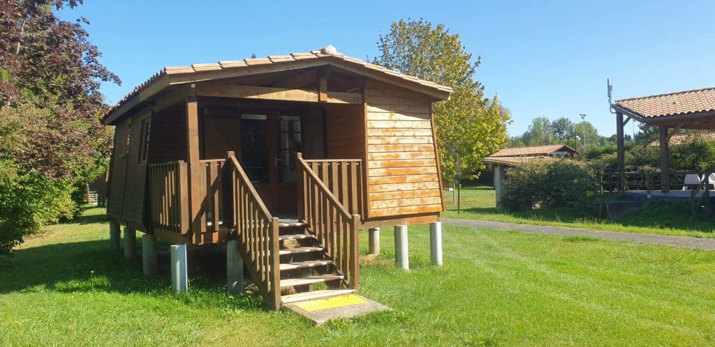 Hutte Insolite Nature 20m² (2 chambres) – avec sanitaires