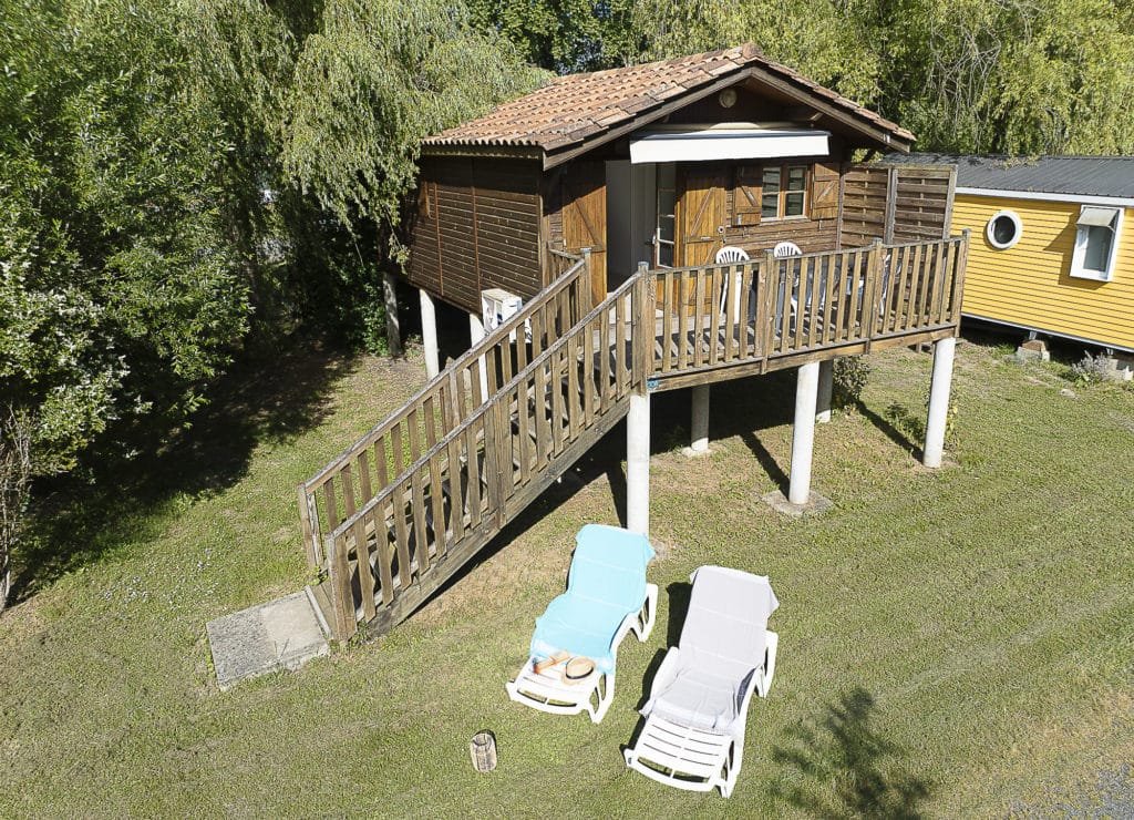 Chalet sur pilotis Confort 30m² (2 chambres) + TV + Clim